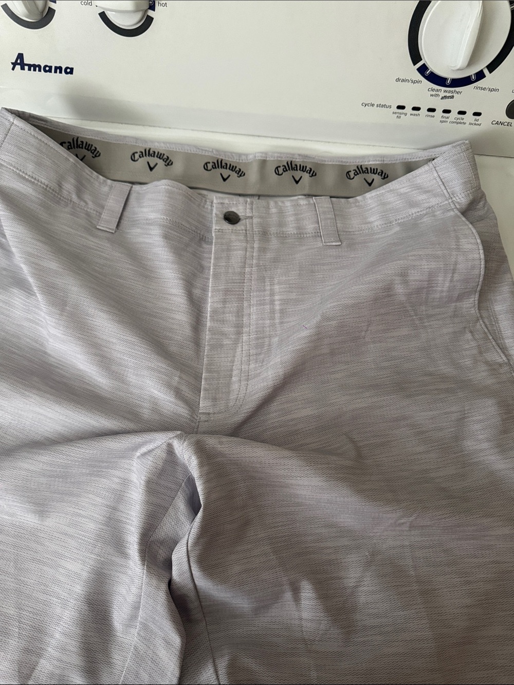 Men’s Callaway Light Gray Performance Golf Shorts - Picture 4 of 7